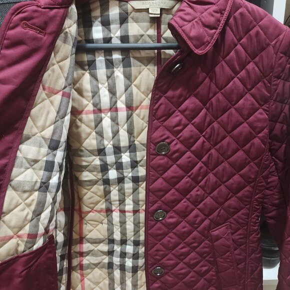 BURBERRY BRIT Quilted Red Buttoned Jacket – Size S - Picture 2 of 5
